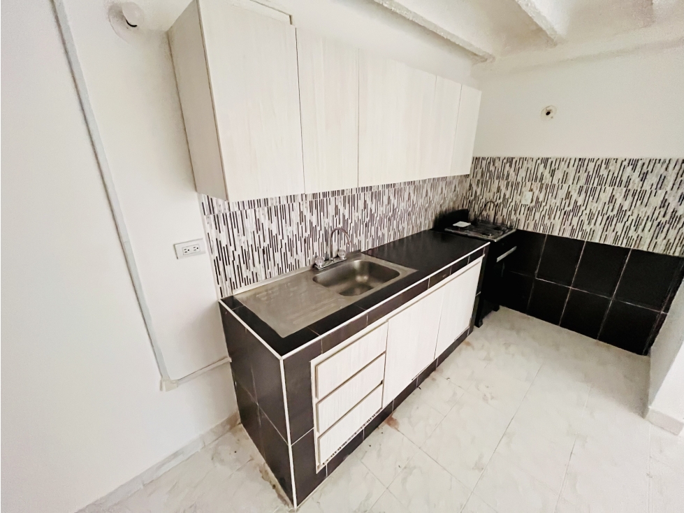 SE ARRIENDA APARTAMENTO DE 3 HABITACIONES - SECTOR CENTRO — foto 4