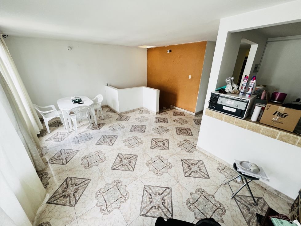 SE VENDE 2DO PISO EN CASA BIFAMILIAR - MERCEDES DEL NORTE — foto 4