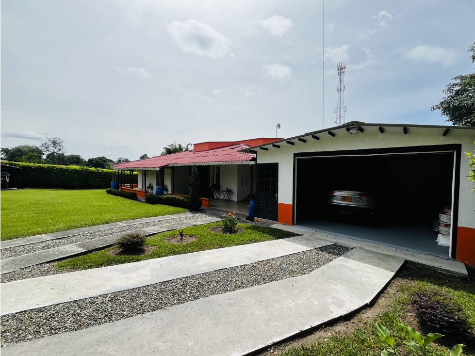 Se Vende Casa Campestre en Parcelación - Sector Tebaida