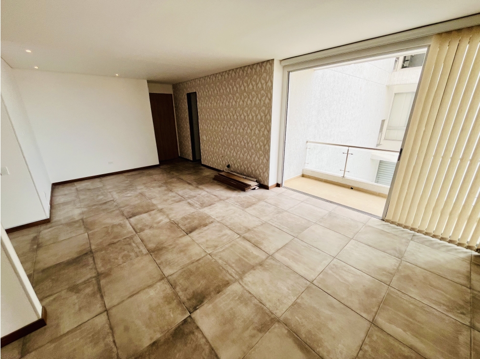 SE ARRIENDA APARTAMENTO DE 3 HABITACIONES - SECTOR LOS PROFESIONALES - 5