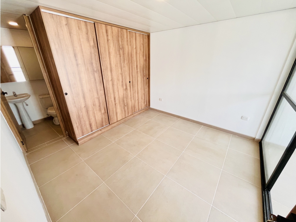 Se Arrienda Apartamento de 3 Habitaciones - Sector Sur - 5