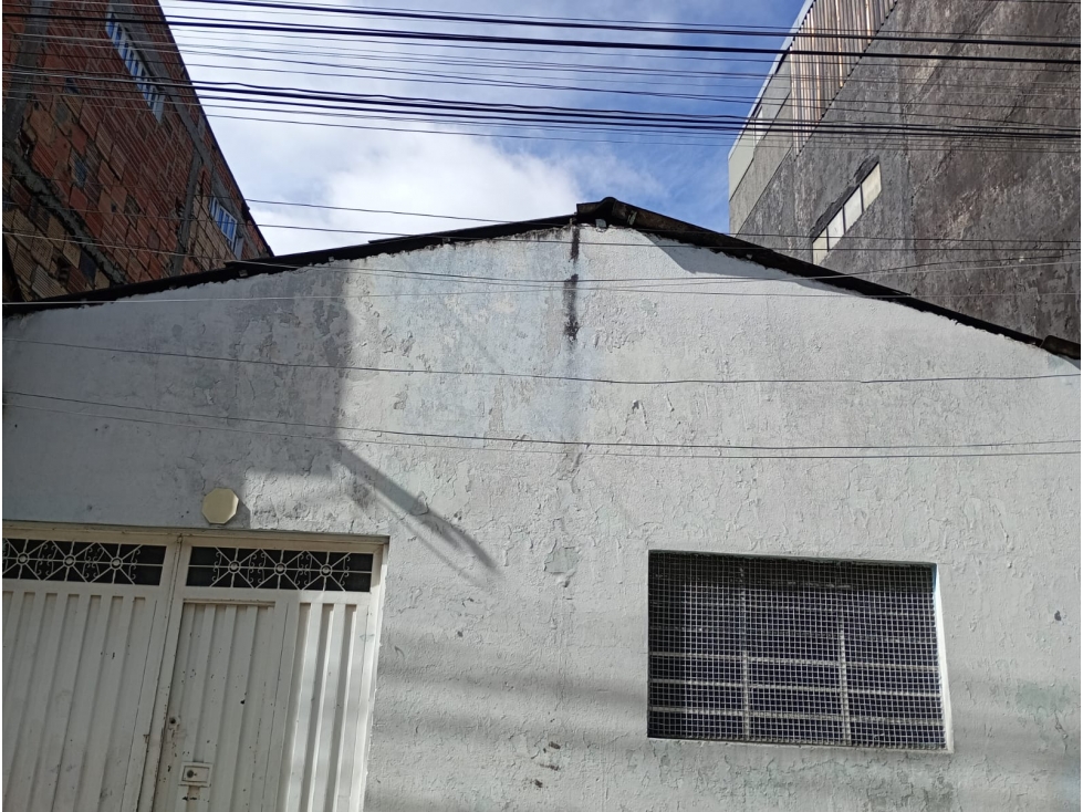 CASA BODEGA EN VENTA DE 443 MTS, BARRIO ALQUERIA LA FRAGUA — foto 2