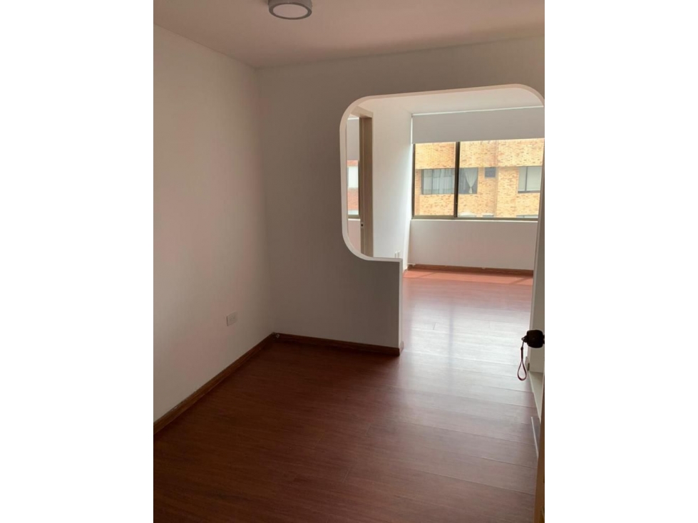 ARRIENDO APARTAMENTO DE 40 METROS, BARRIO SANTA BARABARA - 3