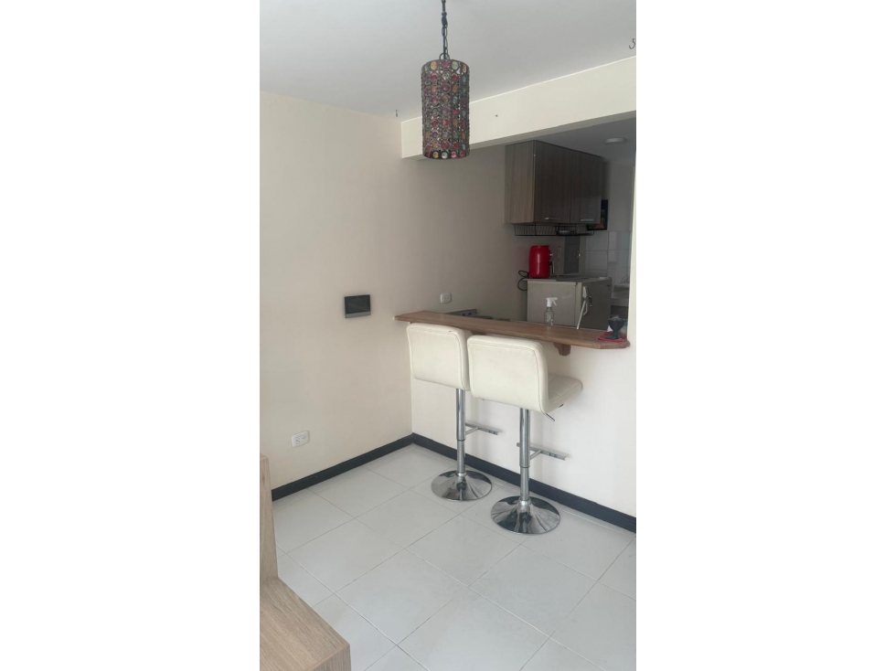 ARRIENDO APARTAMENTO DE 30 METROS, BARRIO MARLY - 1