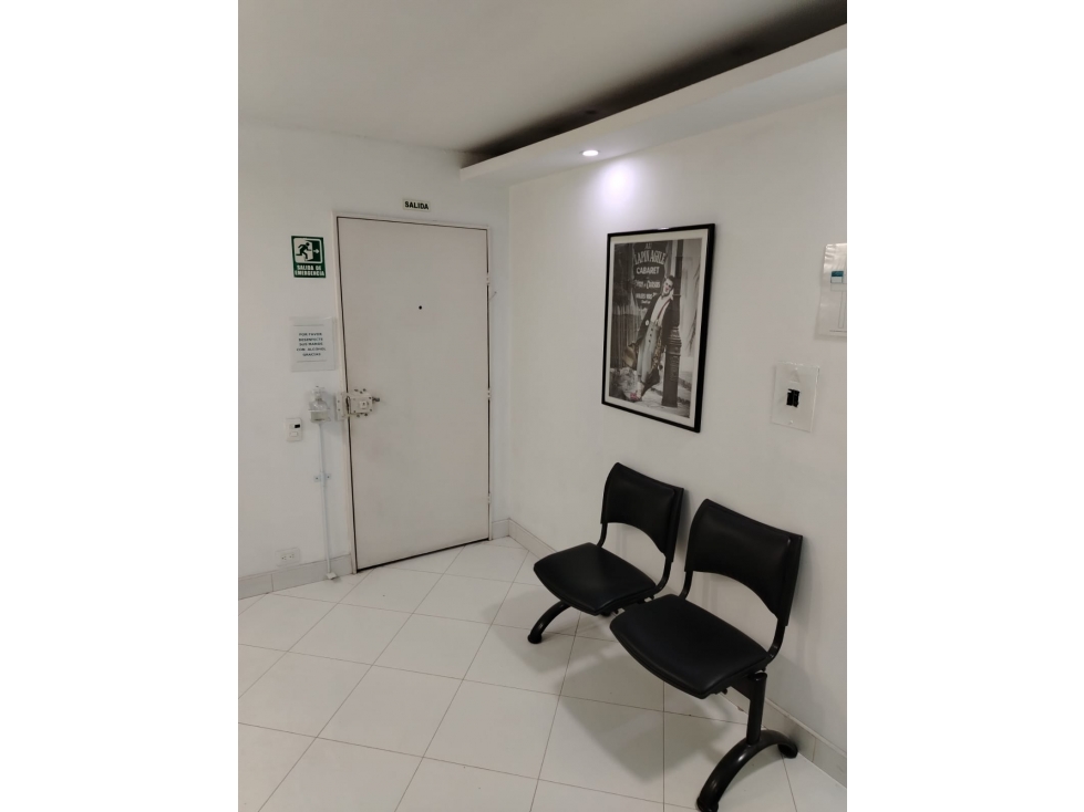 VENDO OFICINA CONSULTORIO 38 m2 CALLE 90 CARRERA 15 — foto 4
