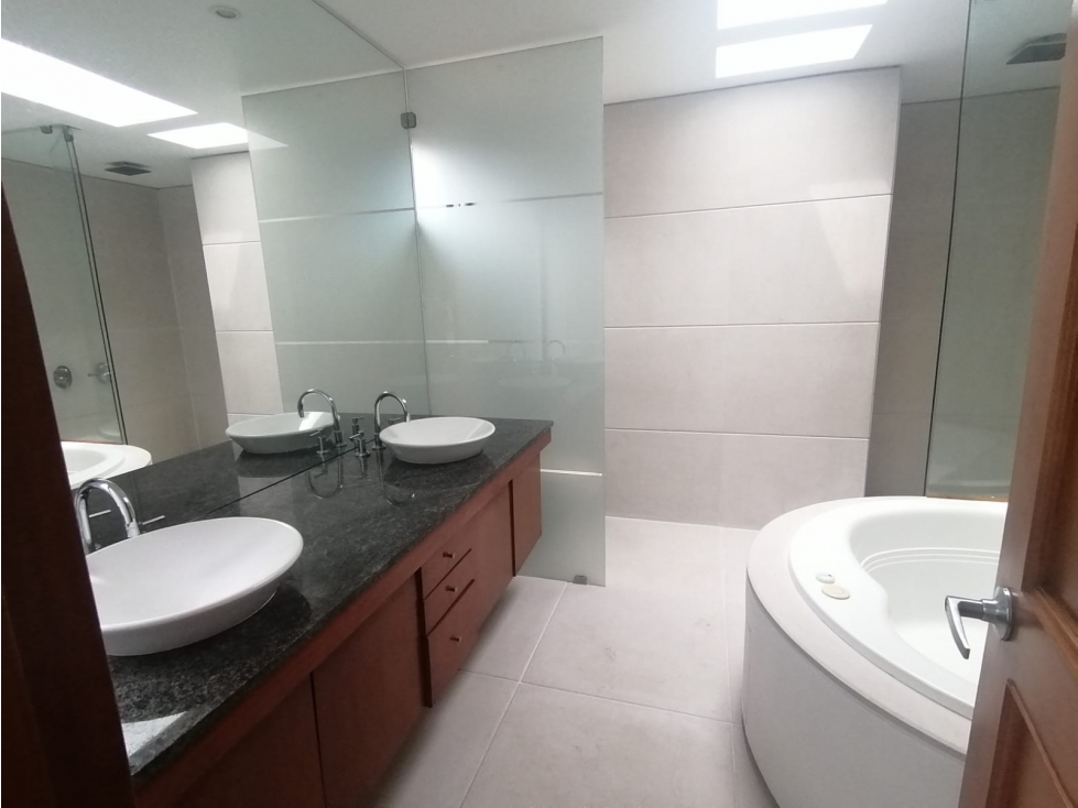 VENTA DE APARTAMENTO DE 350 MTS, BARRIO SANTA ANA ALTA — foto 2