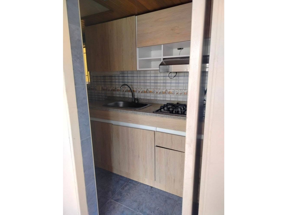 APARTAMENTO DE 60 METROS, BARRIO PRIMAVERA