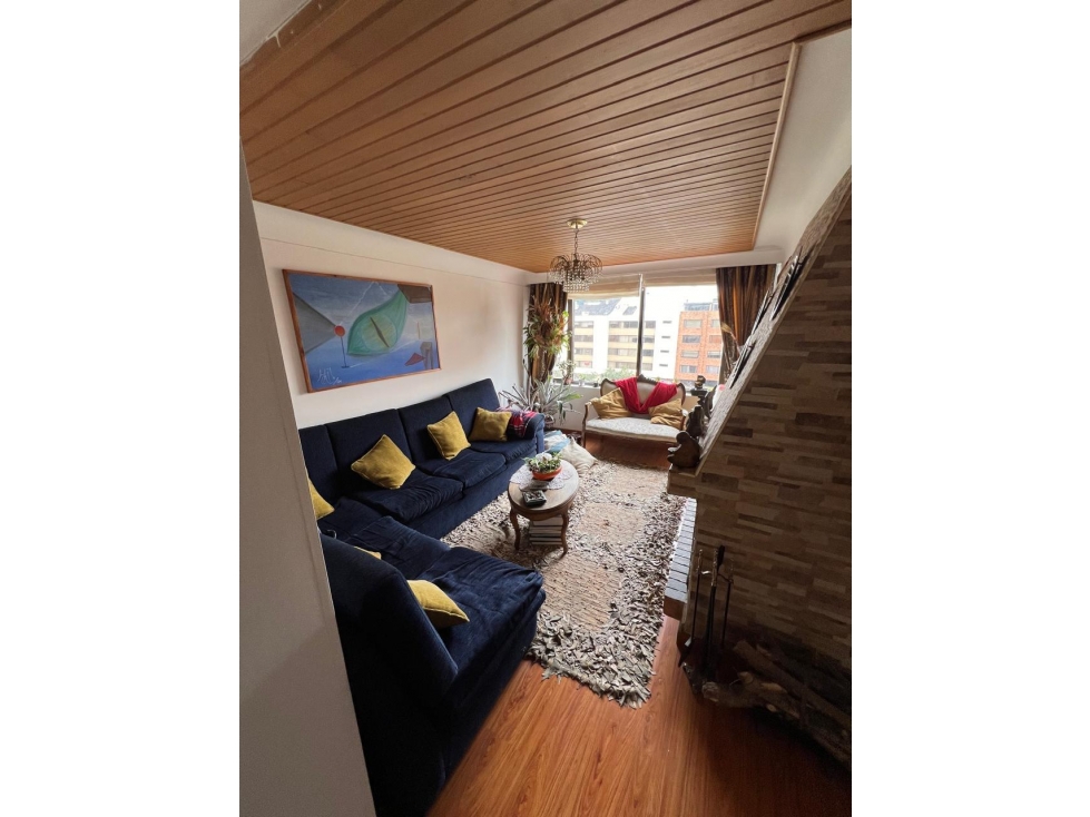 ARRIENDO APARTAMENTO DE 110 MTS, BARRIO SANTA BARBARA CENTRAL