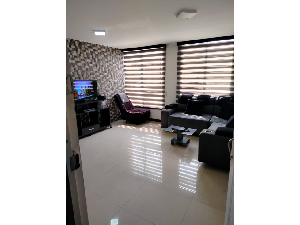 VENTA DE APARTAMENTO DE 53 MTS, CIUDAD VERDE CONJUNTO AZUCENA — foto 2