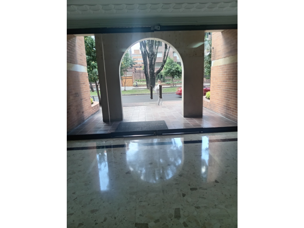 ARRIENDO APARTAESTUDIO CHICO $ 3.300.000 — foto 2