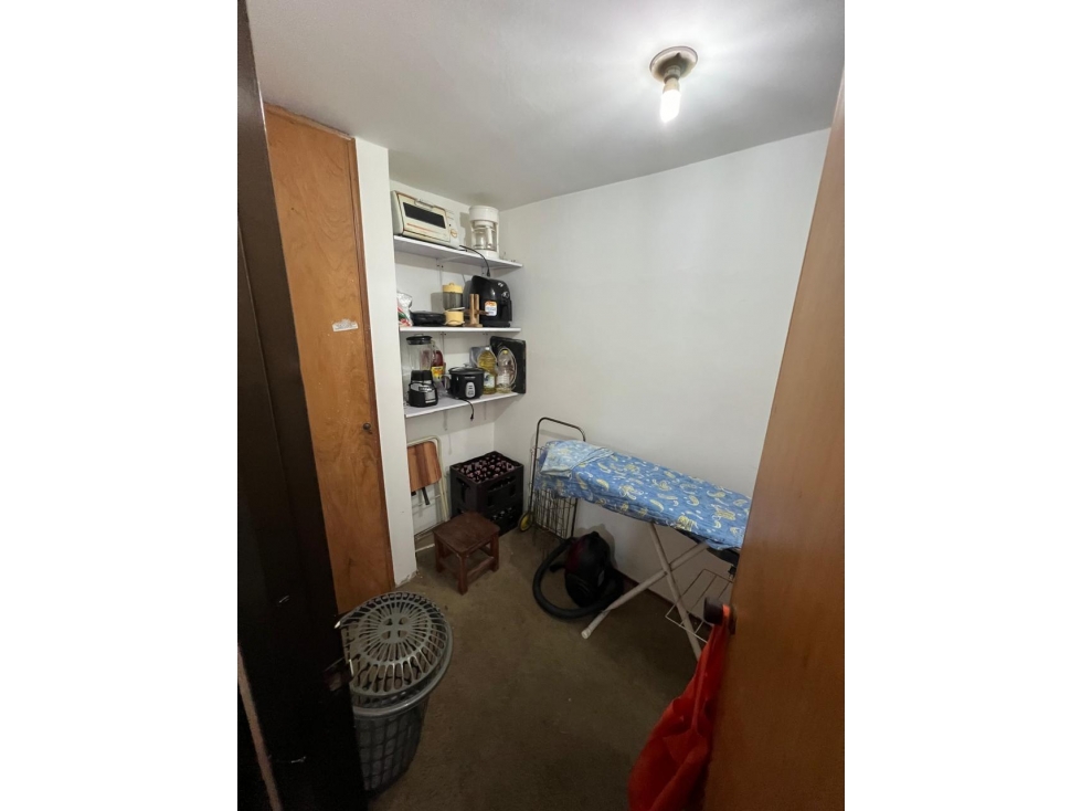 ARRIENDO APARTAMENTO DE 110 MTS, BARRIO SANTA BARBARA CENTRAL — foto 3