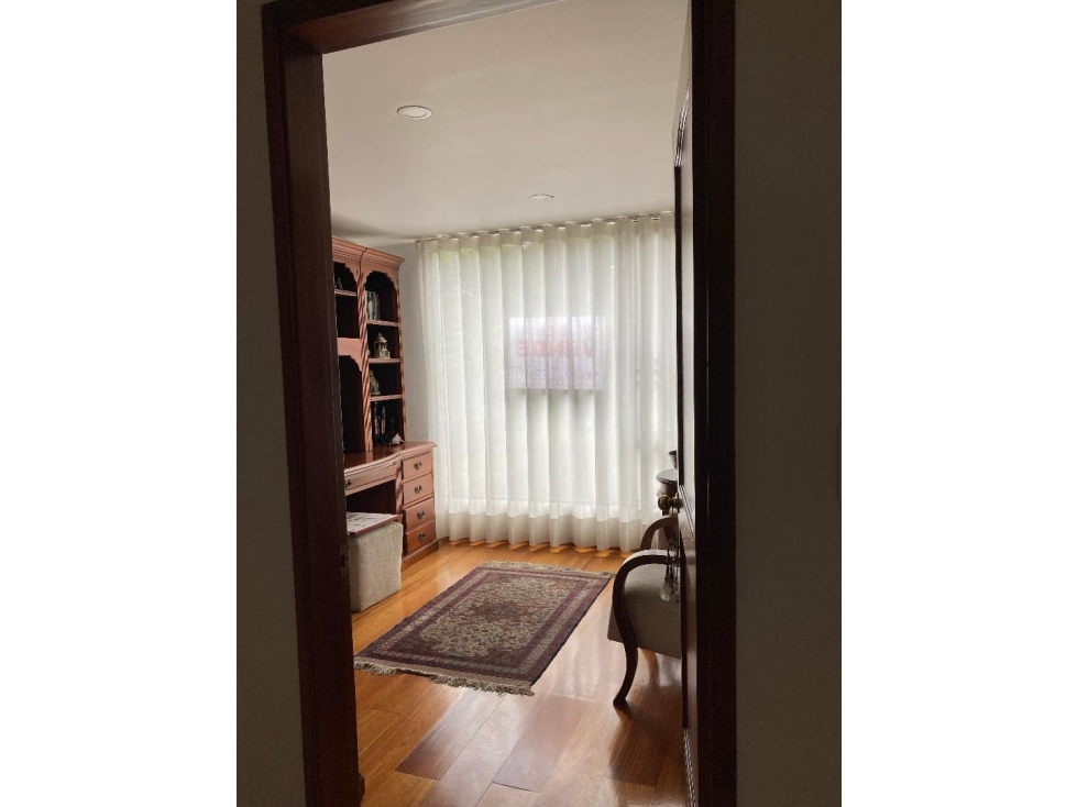 VENTA DE APARTAMENTO DE 140 MTS, BARRIO PUENTE LARGO — foto 3