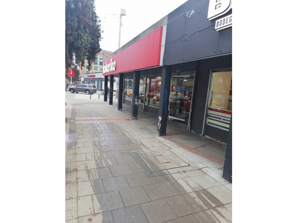 ARRIENDO LOCAL DE 90 METROS, BARRIO PUENTE LARGO - 2