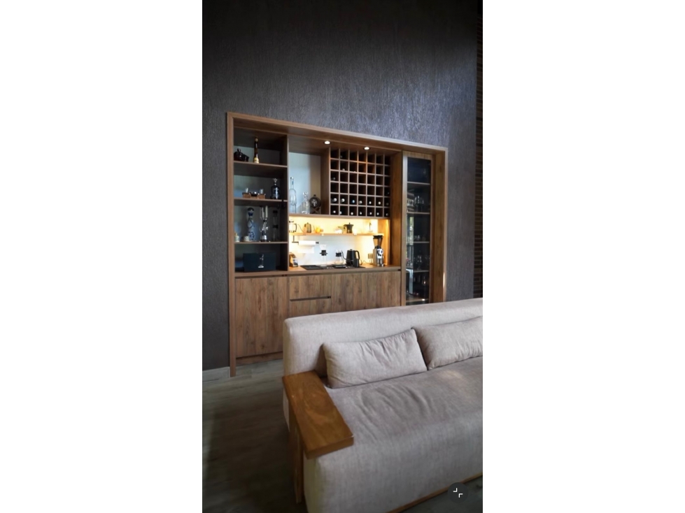 VENTA CASA MEDELLIN EL RETIRO 365MTS LOTE 8.200MTS 3 HABITACIONES — foto 3