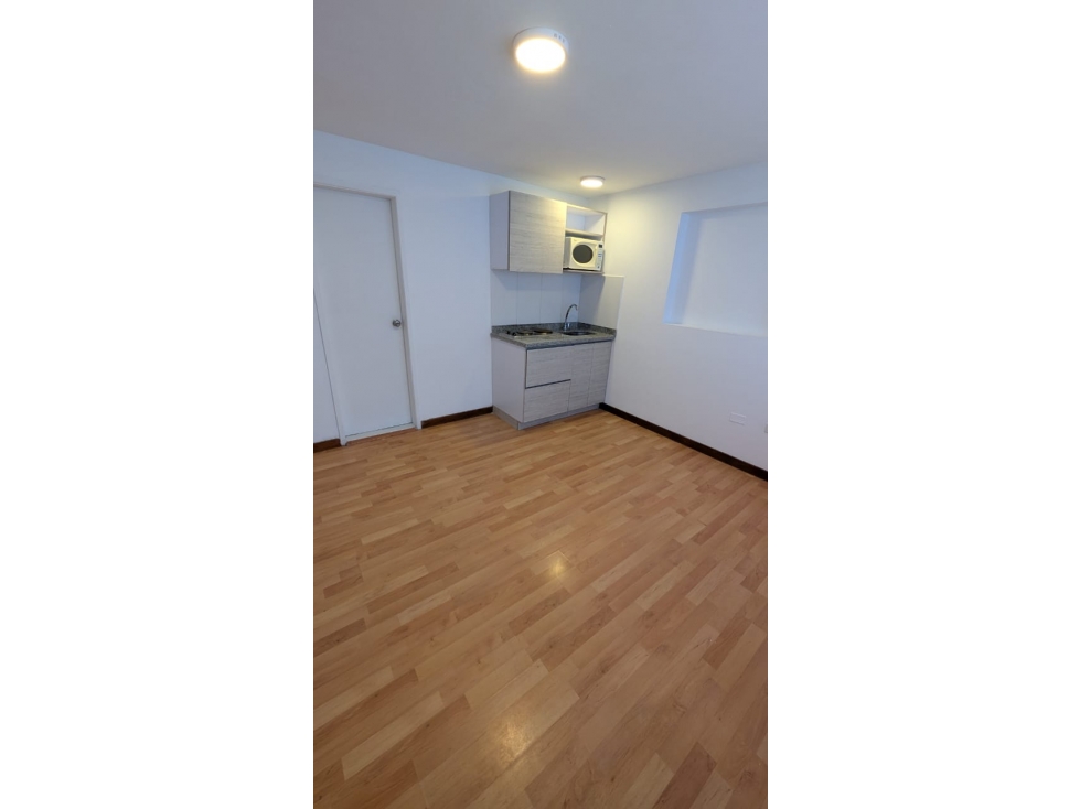 ARRIENDO APARTAESTUDIO CHAPINERO ALTO INCLUIDOS SERVICIOS $ 1.650.000 — foto 2