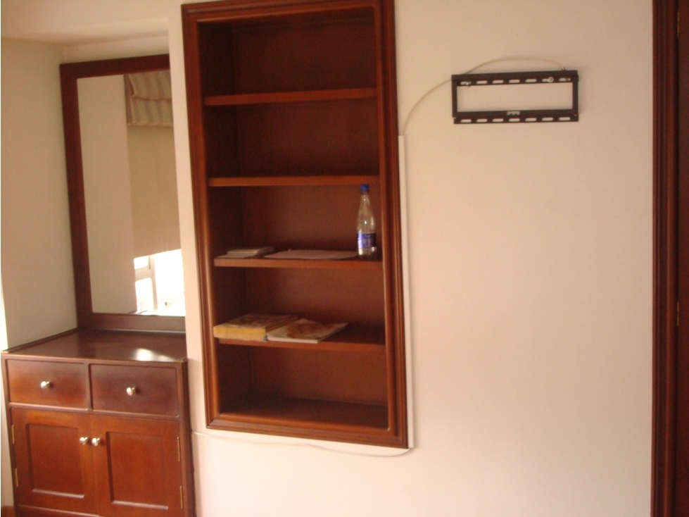 VENTA DE APARTMENTO DE 85 MTS, BARRIO SANTA BARBARA — foto 3