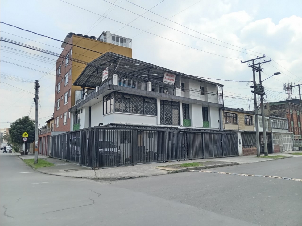 VENTA CASA ESQUINERA SAN MIGUEL 220MTS PARA CONSTRUCTORA — foto 2