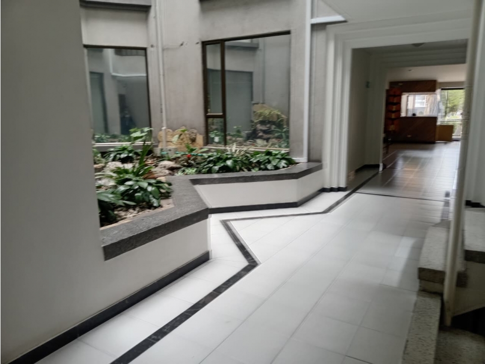 VENTA APTO EN SANTA BARBARA 101.35MTS $ 700.000.000 — foto 4