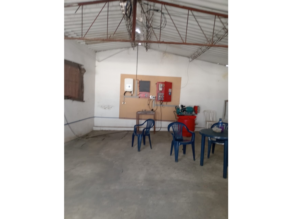 VENTA CASA ESQUINERA SAN MIGUEL 220MTS PARA CONSTRUCTORA — foto 5