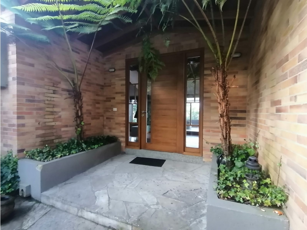 VENTA CASA 370MTS HORIZONTES TERRENO 2.300MTS $ 2.300.0000.000 - 1