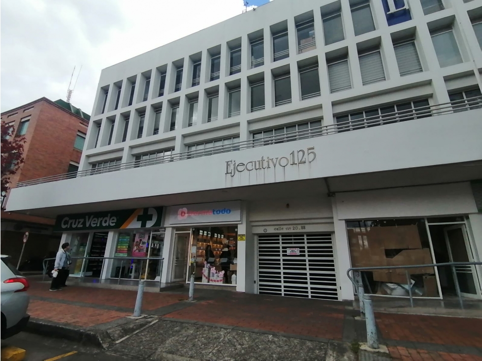 SE VENDE OFICINA DE 24,4 MTS, BARRIO SANTA BARABARA