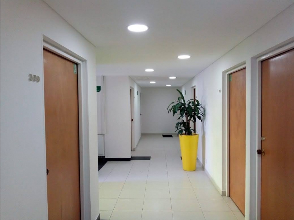 SE VENDE OFICINA DE 24,4 MTS, BARRIO SANTA BARABARA — foto 4