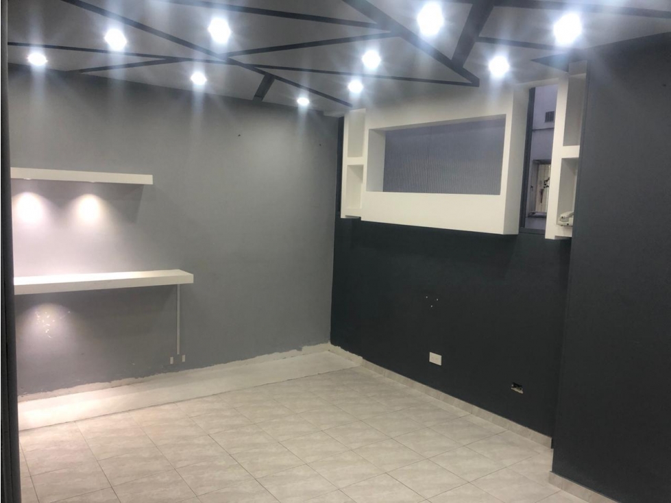 VENTA OFICINA O COSULTORIO DE 20 METRO, BARIO SANTA BARBARA — foto 5