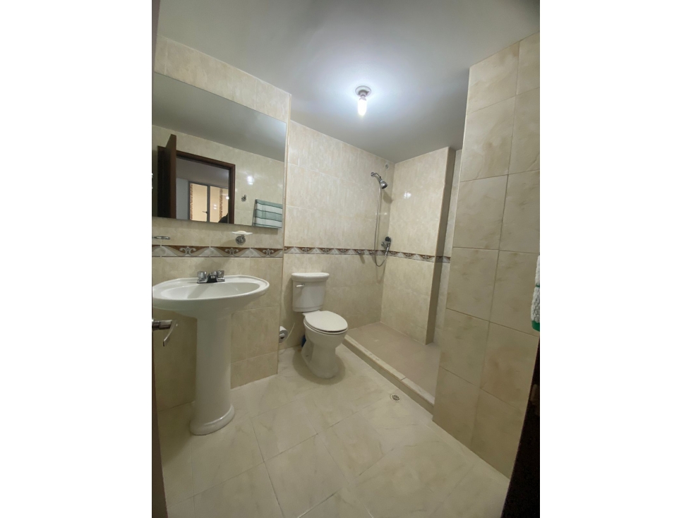 VENTA DE APARTAMENTO DE 142 METROS, BARRIO SANTA BARBARA — foto 6