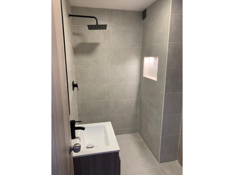 ARRIENDO APARTAMENTO DE 40 METROS, BARRIO SANTA BARABARA - 5