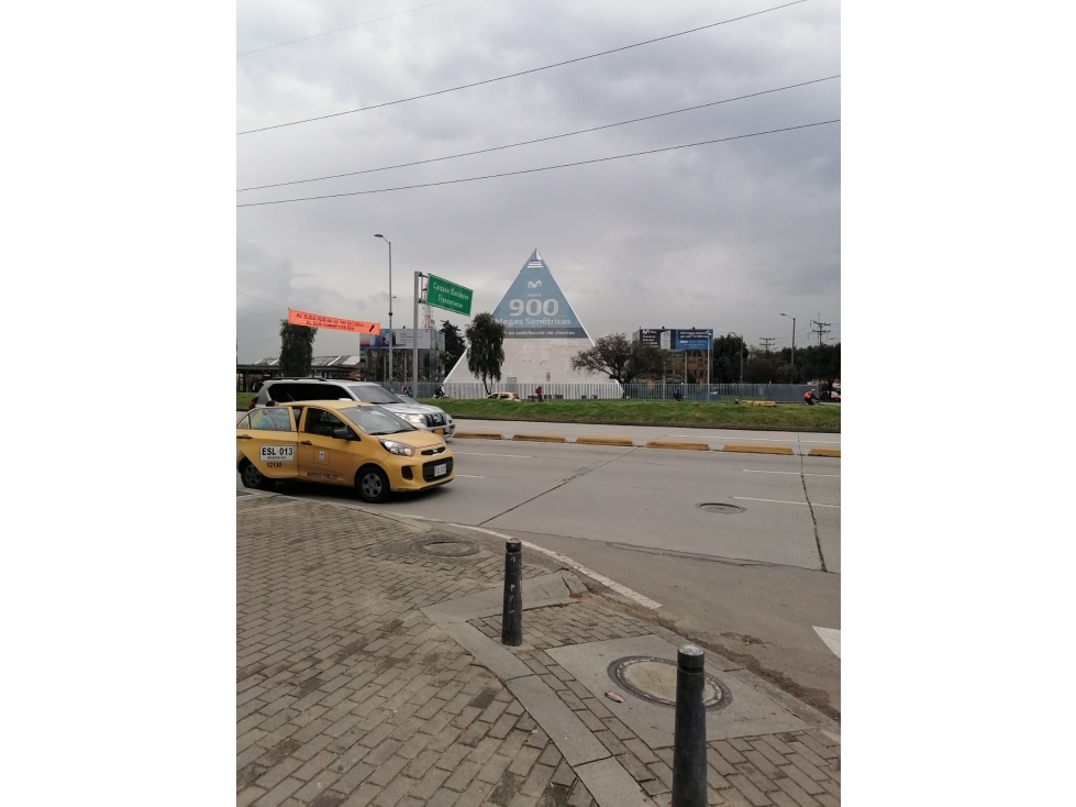 ARRIENDO LOCAL DE 90 METROS, BARRIO PUENTE LARGO - 5