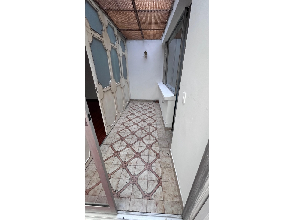 APARTAMNETO EN VENTA DE 131 MTS, BARRIO SANTA BARBARA — foto 5