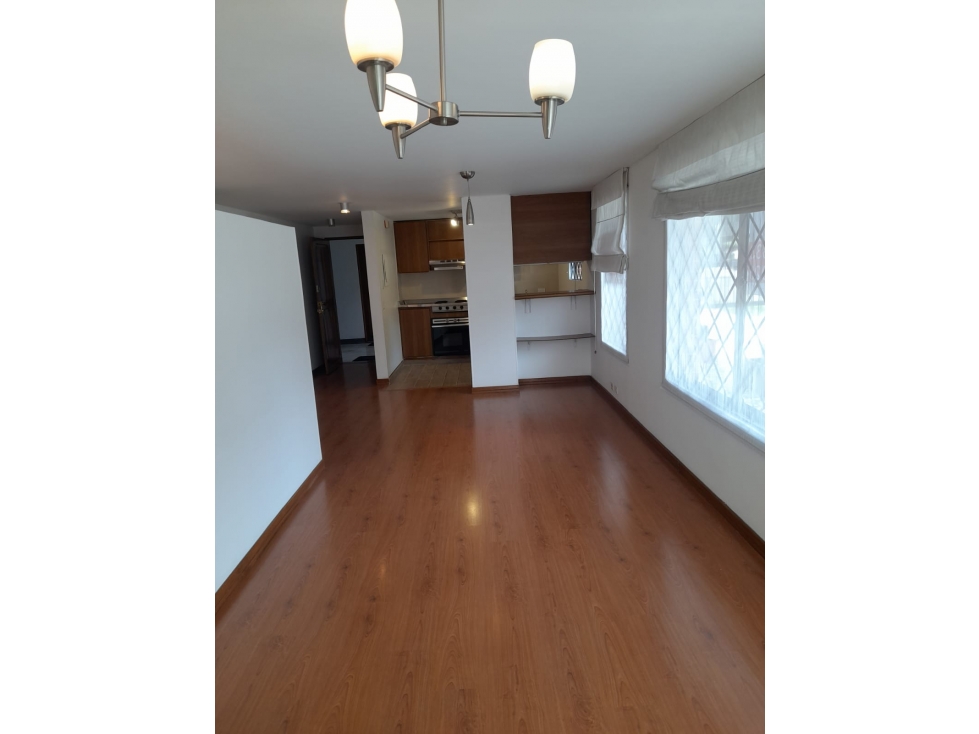 ARRIENDO APARTAMENTO DE 50 METROS, BARRIO SAN PATRICIO