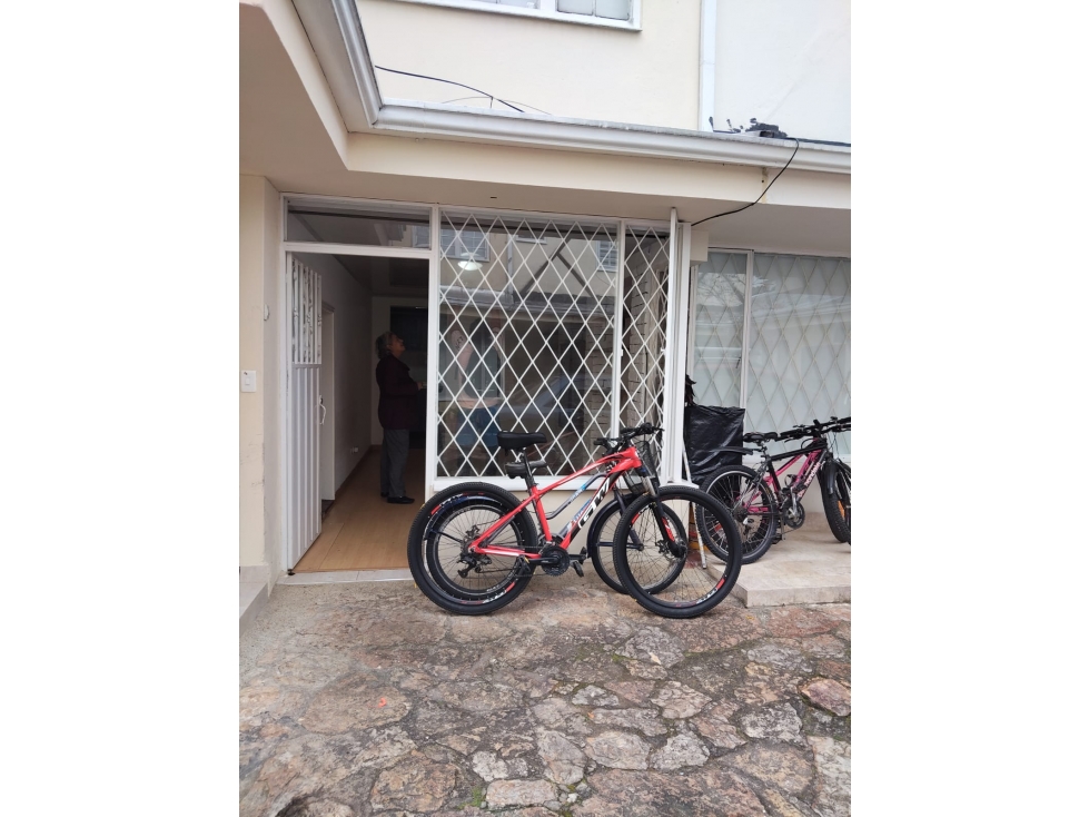ARRIENDO APARTAESTUDIO CEDRO GOLF 20MTS $ 1.200.000 - 1