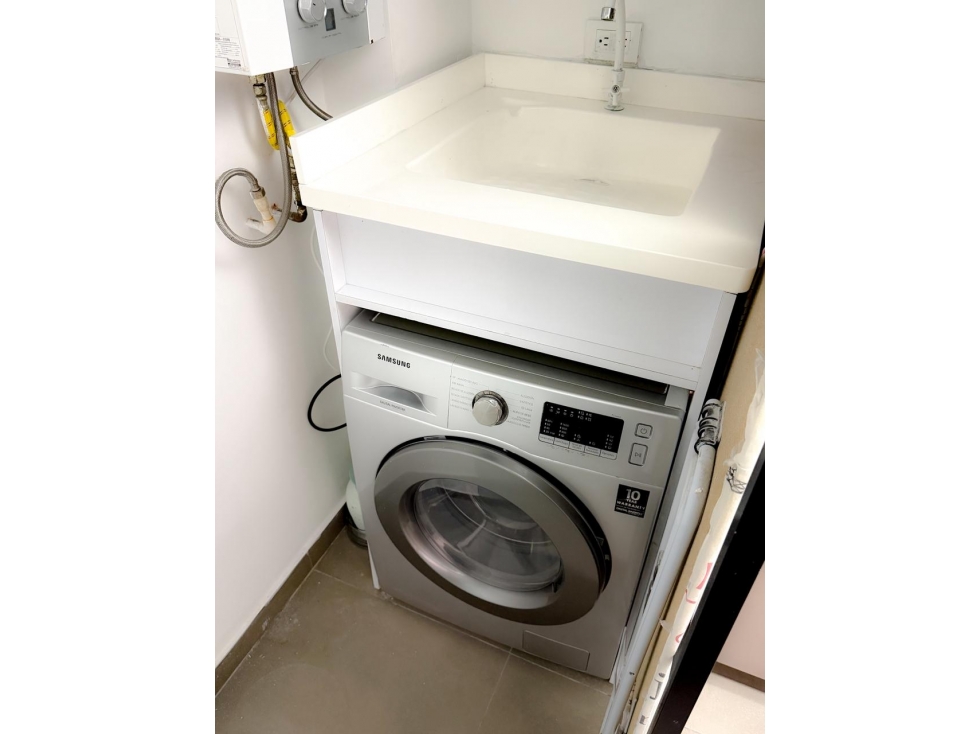 ARRIENDO APTO AMOBLADO ALHAMBRA 50 MTS $ 3.800.000 — foto 5