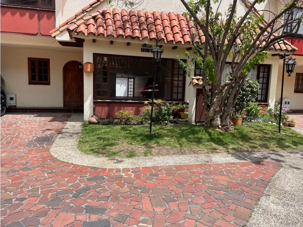 VENTA DE CASA DE 150 MTS, BARRIO CEDRITOS