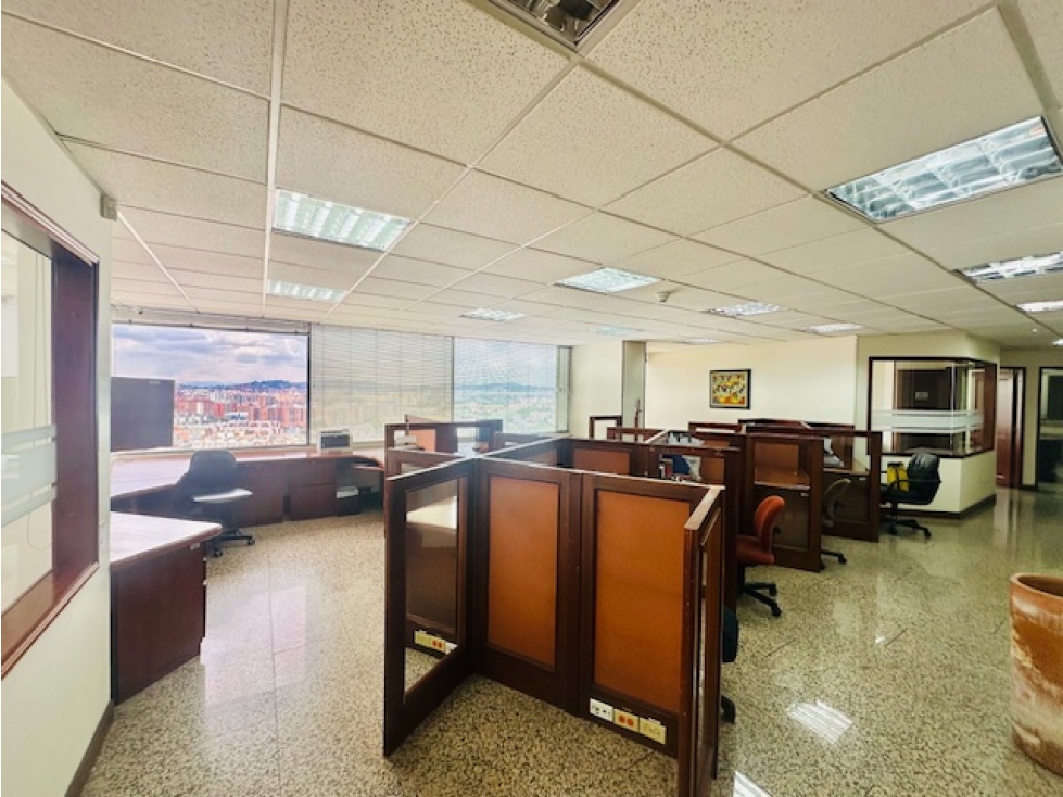 OFICINA ARRIENDO NORTH POINT