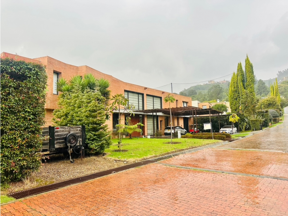 LUJOSA CASA CAMPESTRE — foto 3