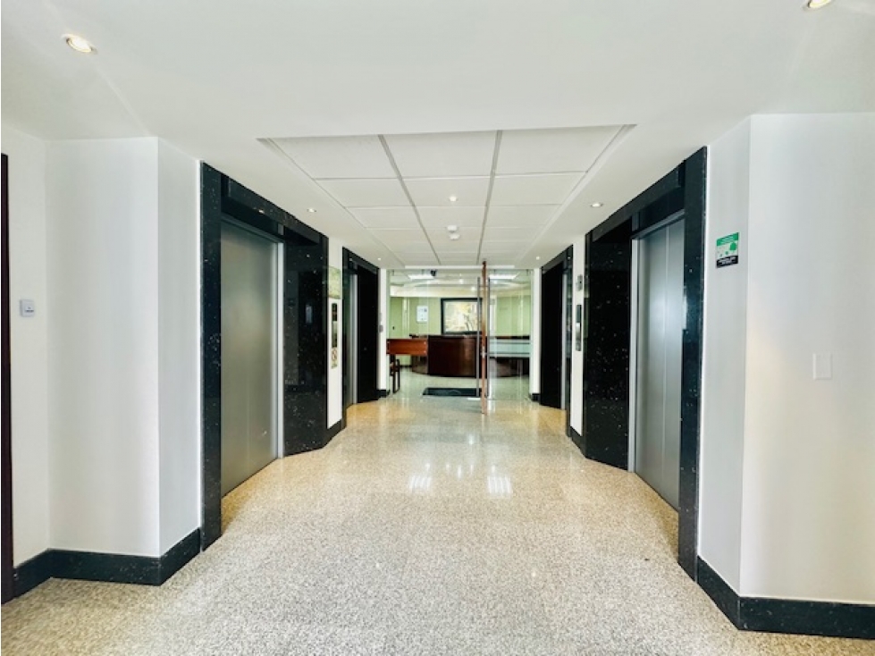 OFICINA ARRIENDO NORTH POINT — foto 2