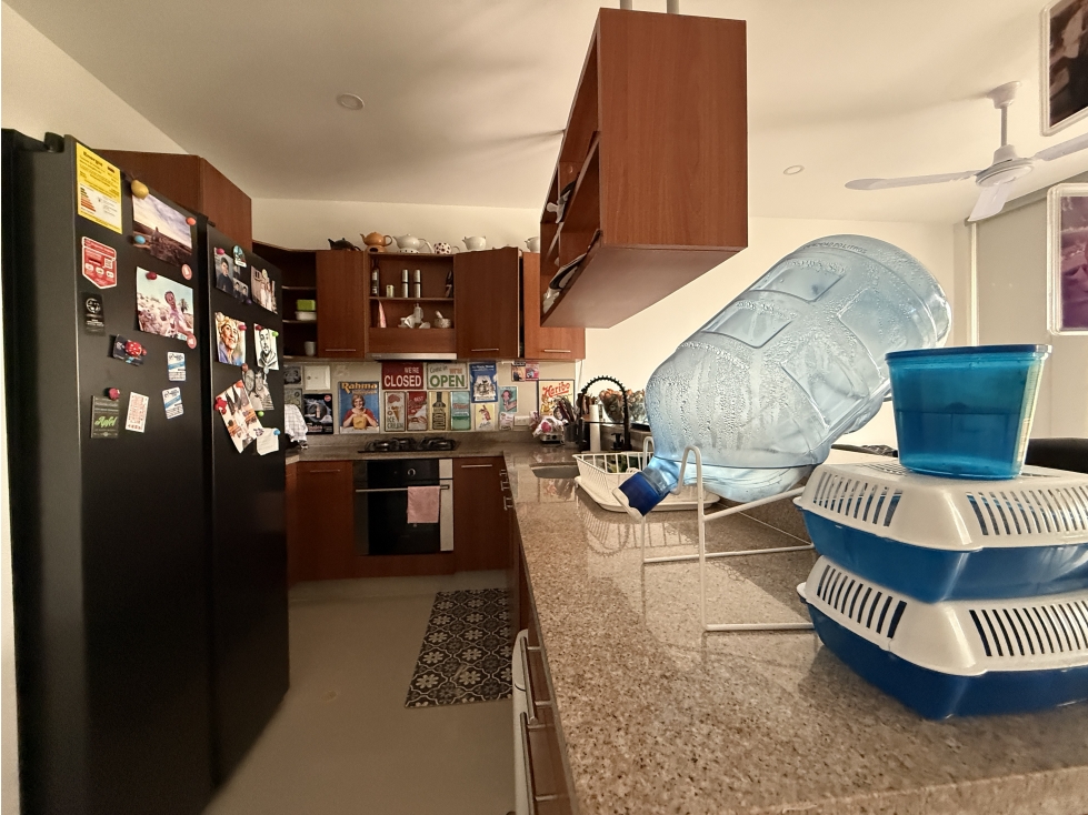 Apartamento en venta en Laguna Club Cartagena, 1 alcoba, vista al lago