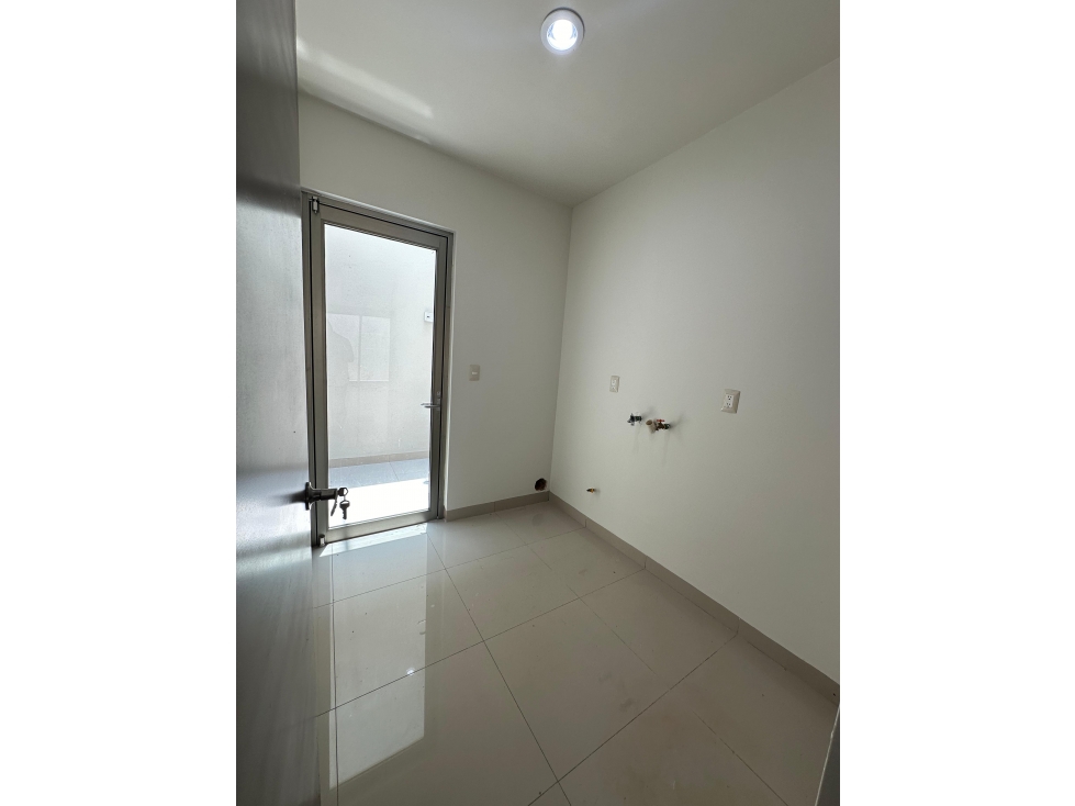 Casa venta Fracc Privado con habitación Planta Baja en Punta Alba II — foto 4