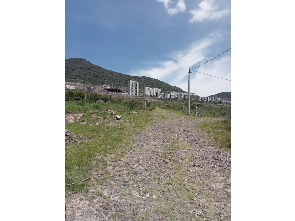 TERRENO SALIDA MIL CUMBRES — foto 2