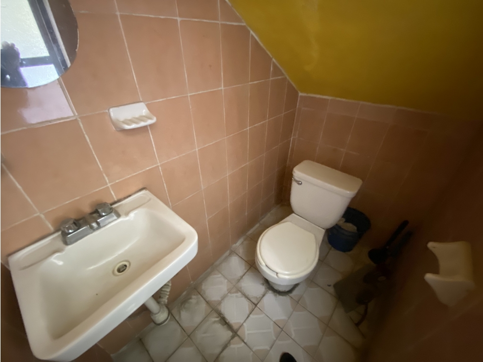 SE VENDE CASA ESQUINA CENTRO HISTORICO DE MORELIA POR LAS TARASCAS — foto 4