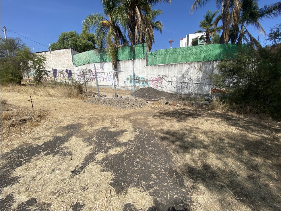 SE RENTA TERRENO EN LA FALDA DEL CERRO DE SANTA MARIA SOBRE LA PALOMA - 2