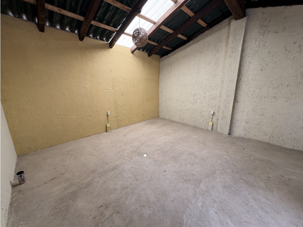 SE RENTA LOCAL COMERCIAL EN SAN MIGUEL DEL MONTE AVENIDA PRINCIPAL — foto 5
