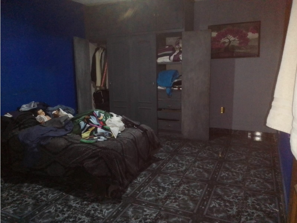 Casa en venta en la Col. Morelos, por el monumento y Av. Solidaridad — foto 2