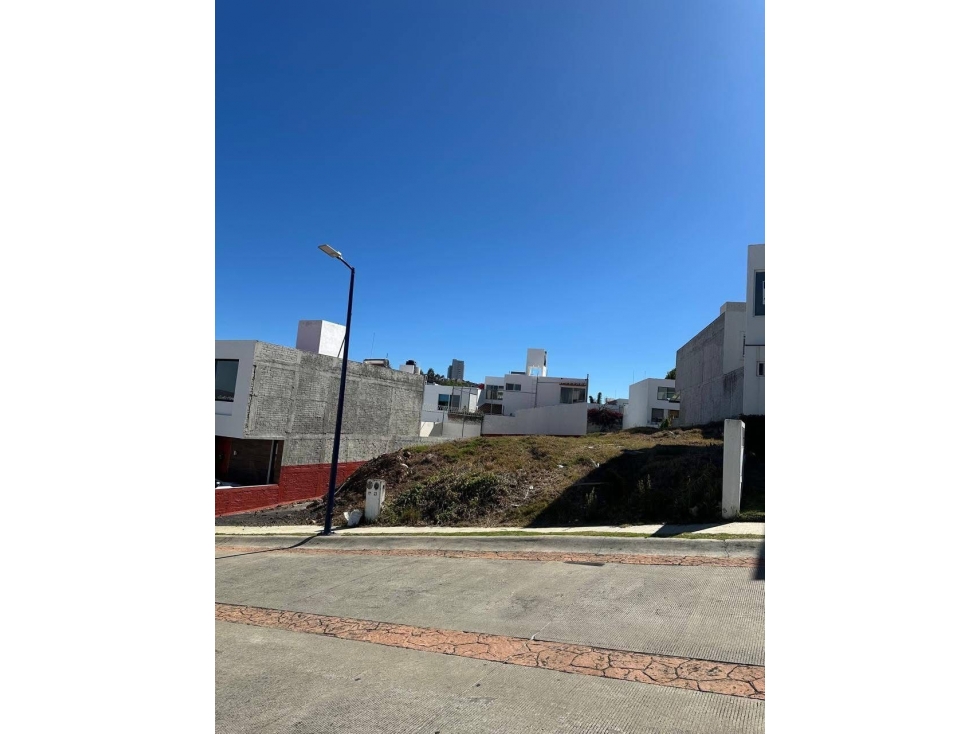 TERRENO EN VENTA ALTOZANO *Fraccionamiento punta Altozano ll - 4
