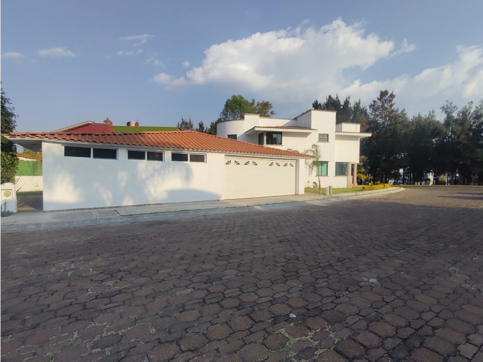Casa en renta Fracc Privado con Seguridad Bosques de la Huerta — foto 2