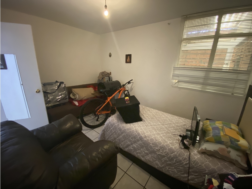SE VENDE CASA EN JARDINES DE TORREMOLINOS MORELIA POR LA VOZ — foto 5