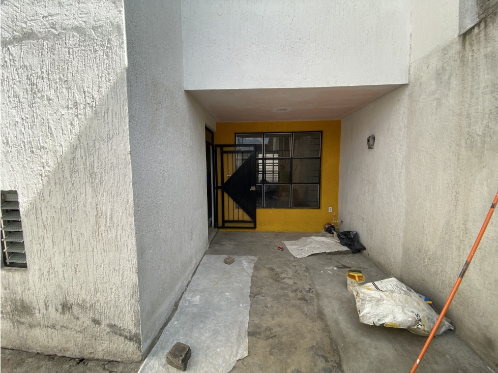 CASA VENTA PRIMO TAPIA OTE. 1 CUADRA DE LA MADERO SALIDA CHARO MORELIA — foto 4