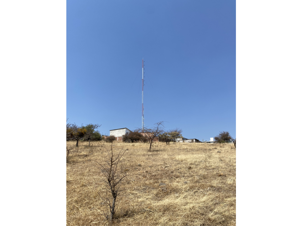 SE VENDE TERRENO POR AV LA JOYA MORELIA CERCA AV AMALIA SOLORZANO — foto 6
